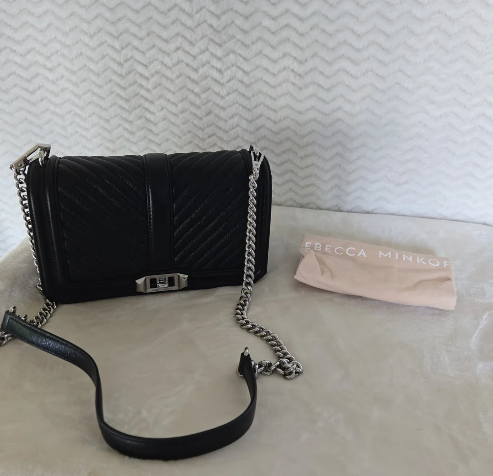 NWT Rebecca Minkoff Black Quilted Leather Crossbody with Silver Chain - Picture 1 of 9